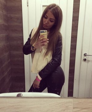 Алина, 25